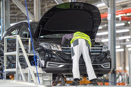 picture: Российский автопроизводитель резко поднял цены на машины